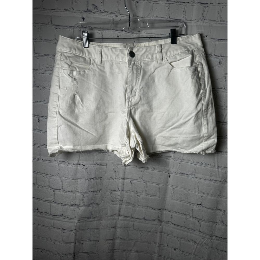 Lane Bryant Weekend Short White Distressed Raw Hem  DENIM Womens Plus Size 16